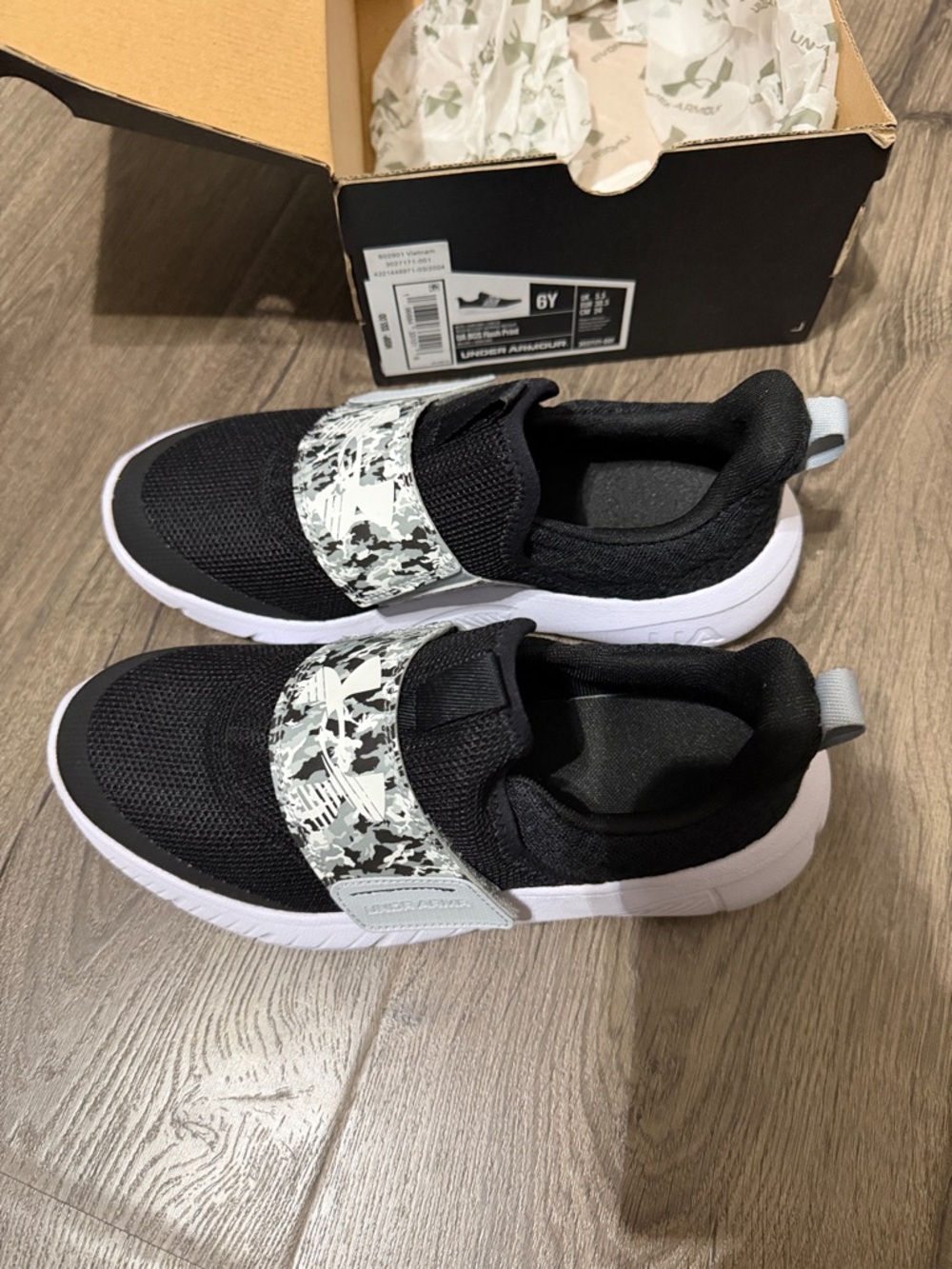 Under Armour Kids Black and White Slip-On Sneakers with Camouflage Strap